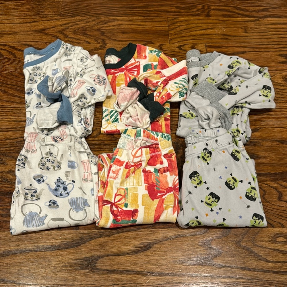 Burt’s Bees PJ Bundle